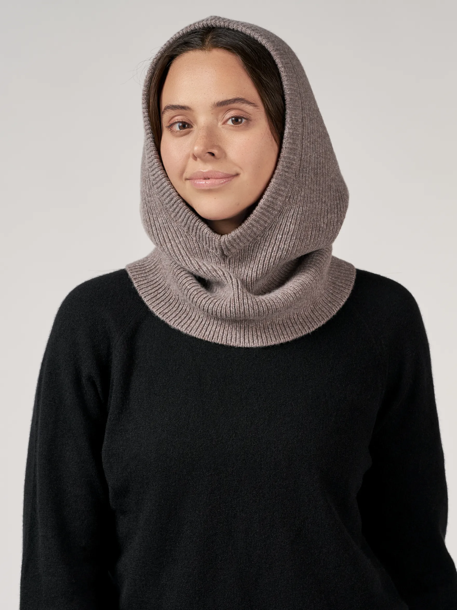 Balaclava i lammeuld til kvinder