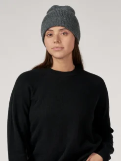 Beanie i lammeuld til kvinder