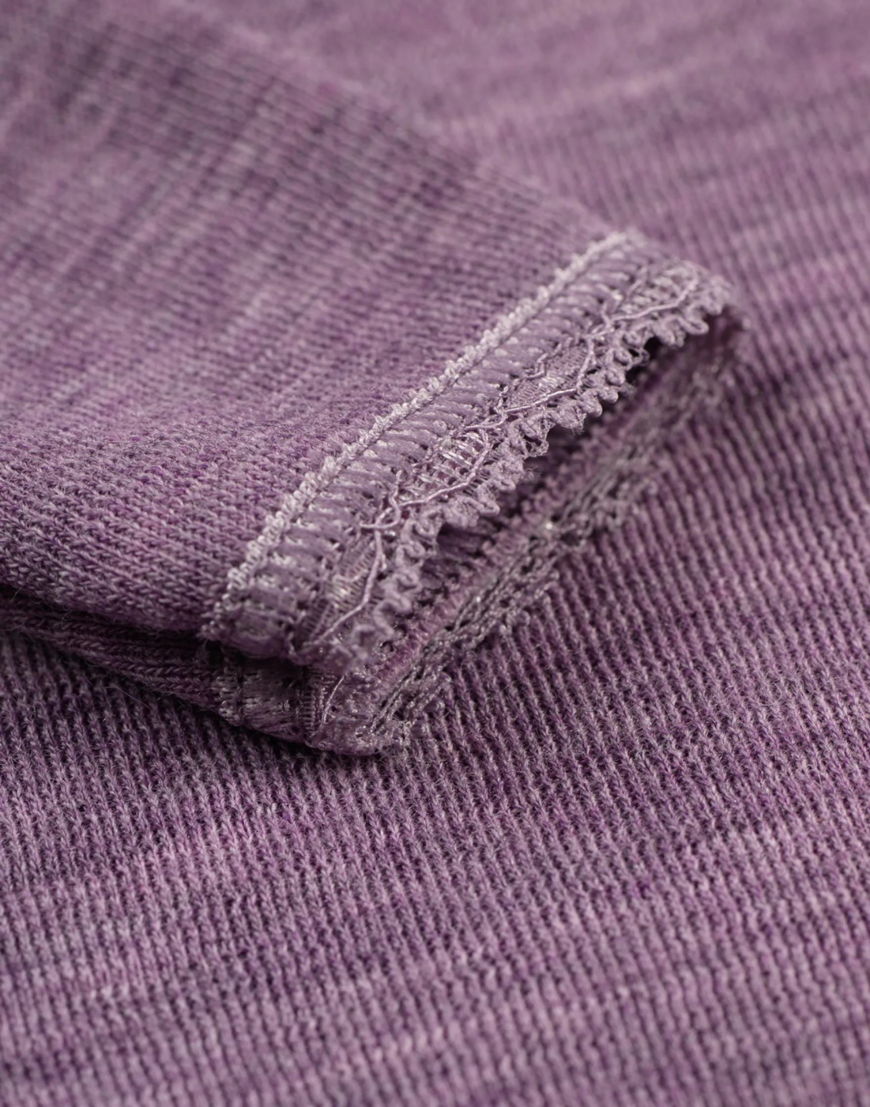 Bluse i merinould til baby