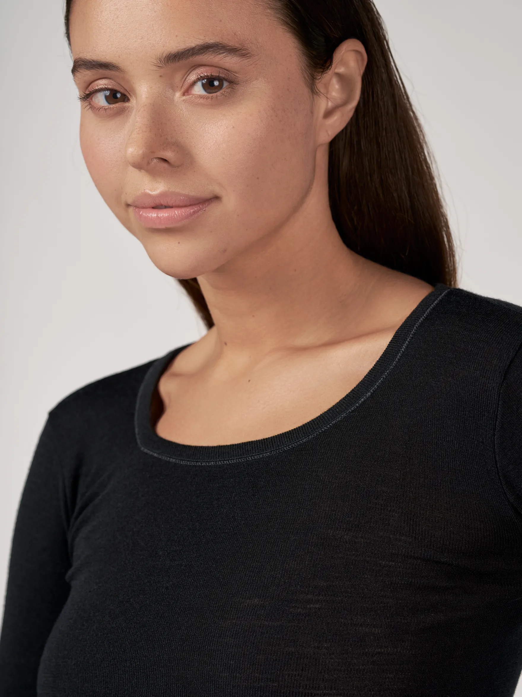 Bluse i merinould til kvinder