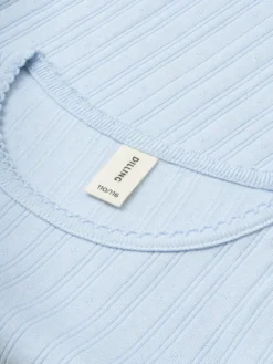 Bluse med hulmønster i bomuld