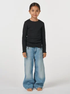 Bluse med hulmønster i bomuld