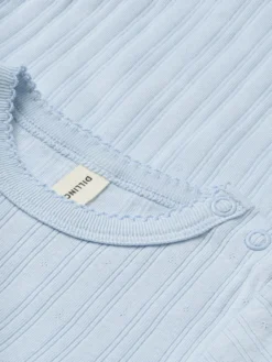Bluse med hulmønster i bomuld til baby