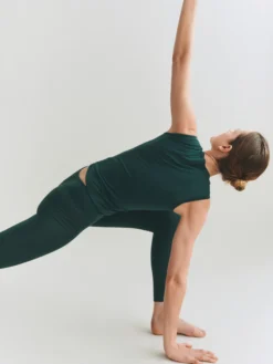 Cropped tanktop i merinould til kvinder