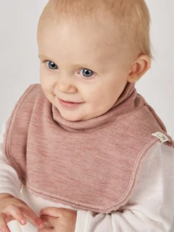 Halsedisse i merinould til baby