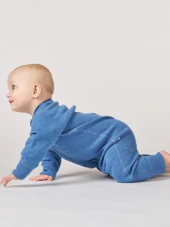 Heldragt i merinouldfrotté til baby