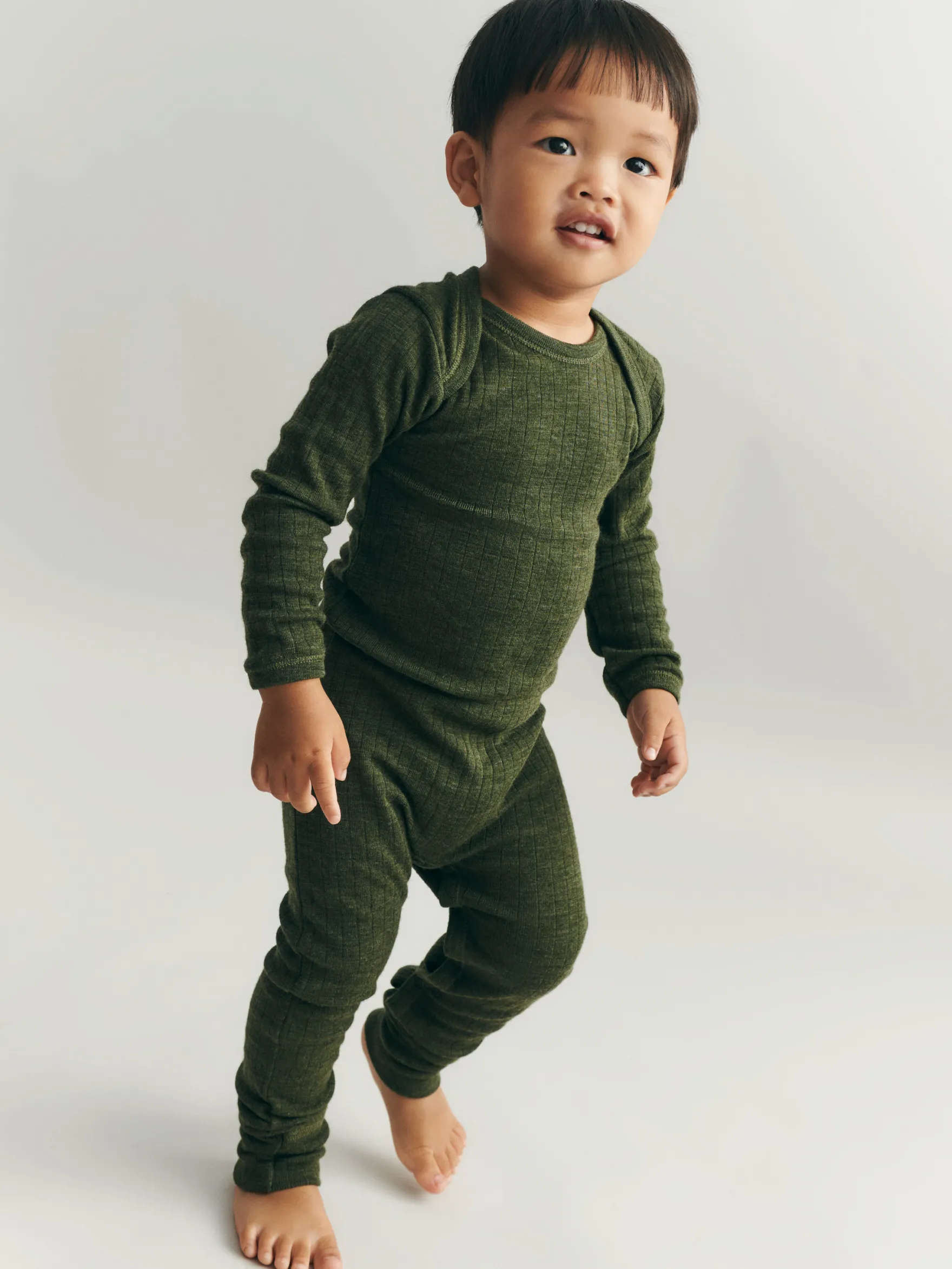Heldragt i merinould til baby