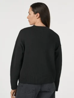 Kort cardigan i merinould til kvinder