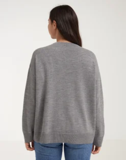 Løstsiddende crew neck i merinould til kvinder