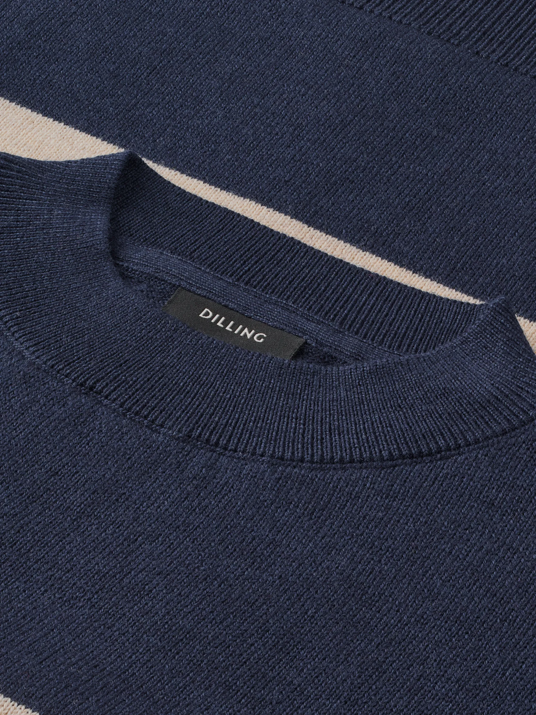 Løstsiddende crew neck i merinould til kvinder