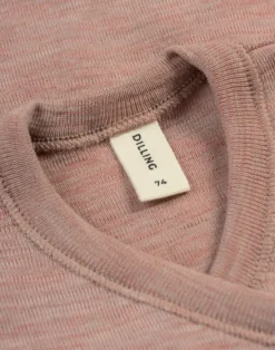 Slå-om-bluse i merinould til baby