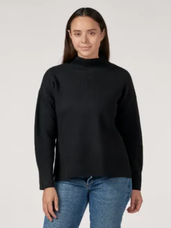 Sweater med højhals i merinould til kvinder