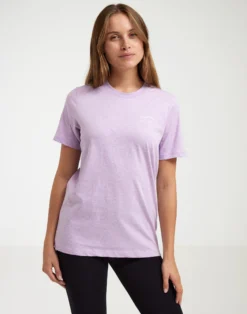 T-shirt i bomuld til kvinder
