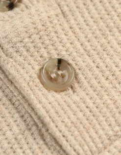 T-shirt i vaffelstrikket bomuld til baby