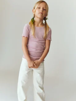 T-shirt med hulmønster i merinould/silke til børn